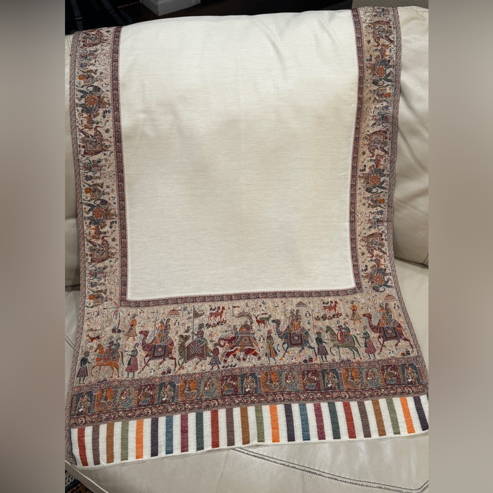 Moonlight Mughal Border, Pashmina Shawl, Wedding Gift, 27 Inches By 80 Inches